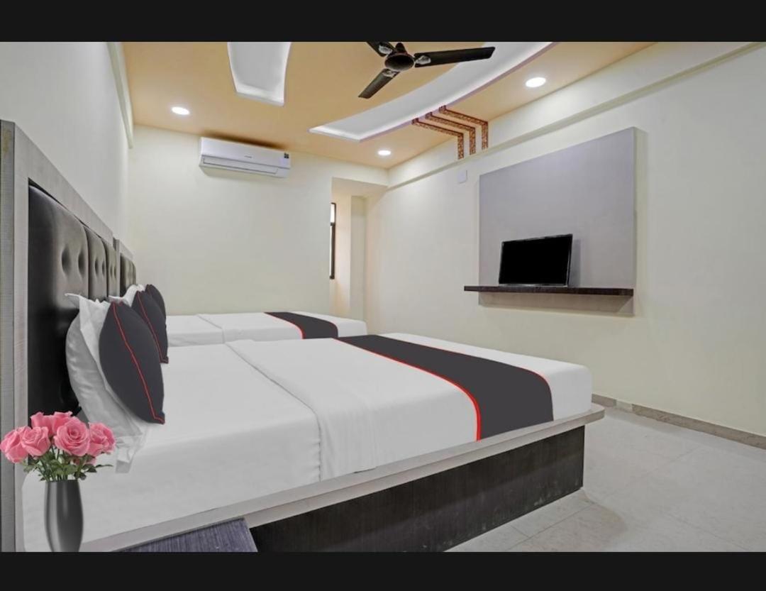 Hotel Ggc Inn أحمد أباد المظهر الخارجي الصورة